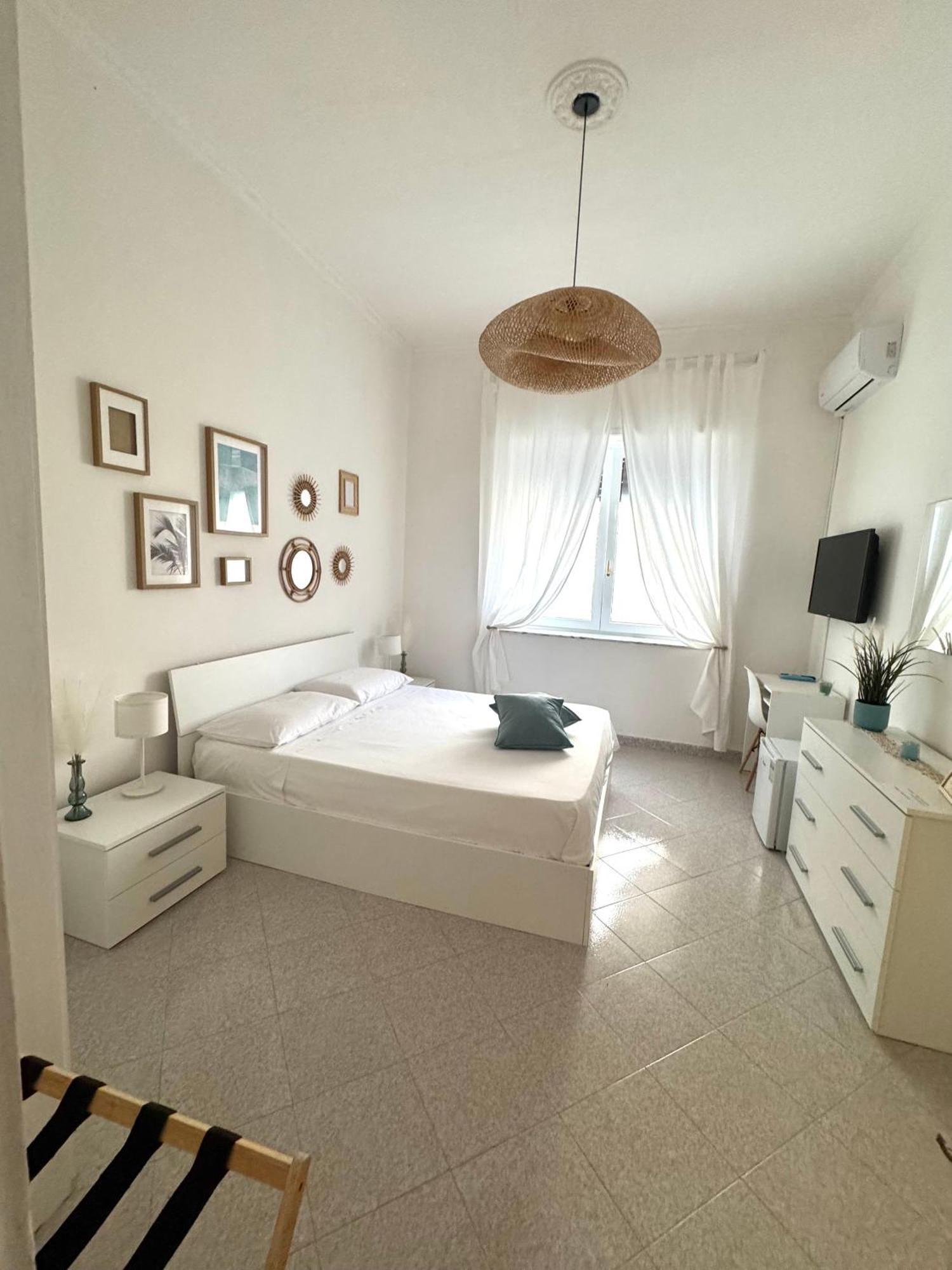 A Due Passi Dal Mare B&B Scalea Exterior photo