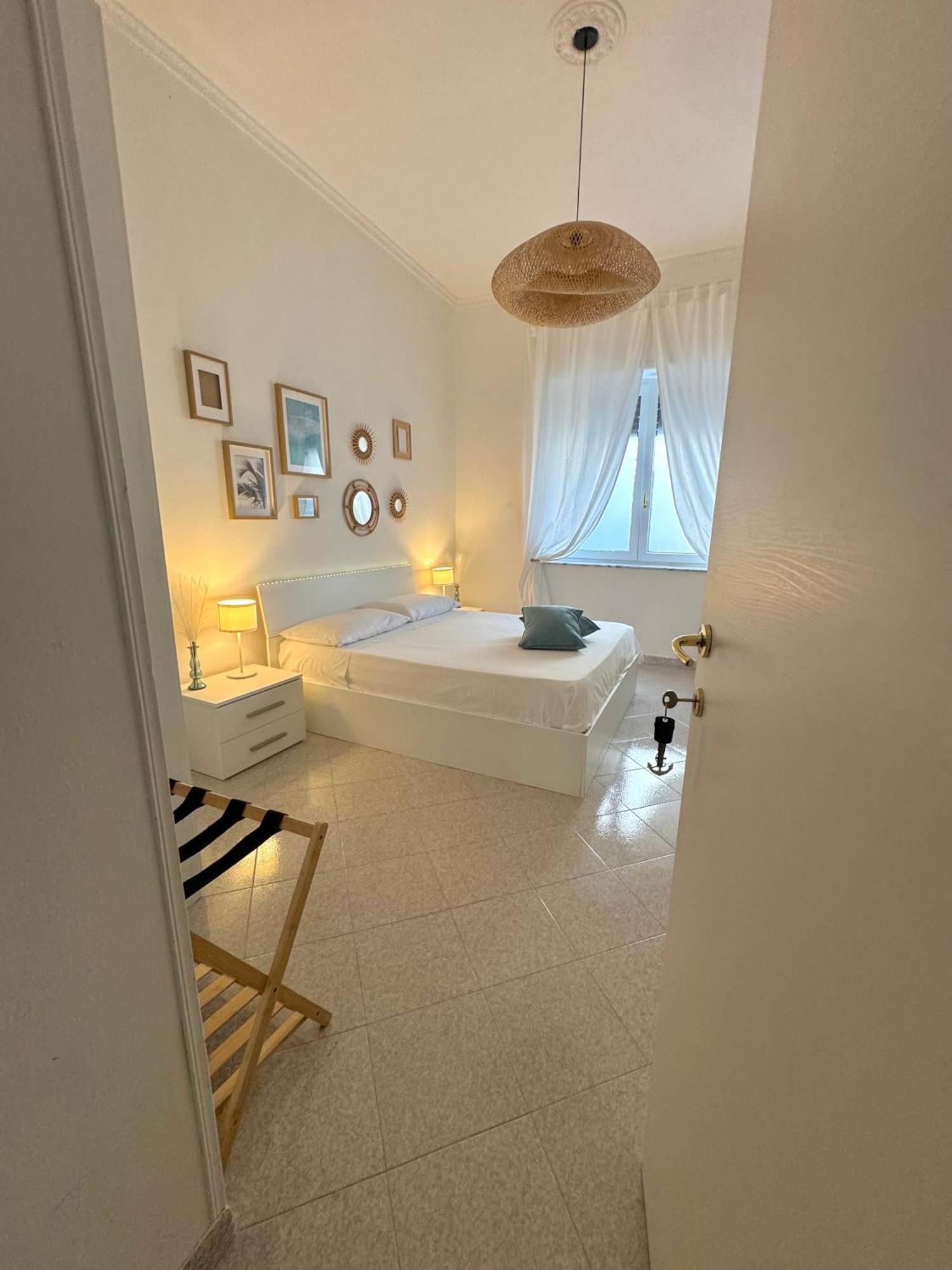 A Due Passi Dal Mare B&B Scalea Exterior photo